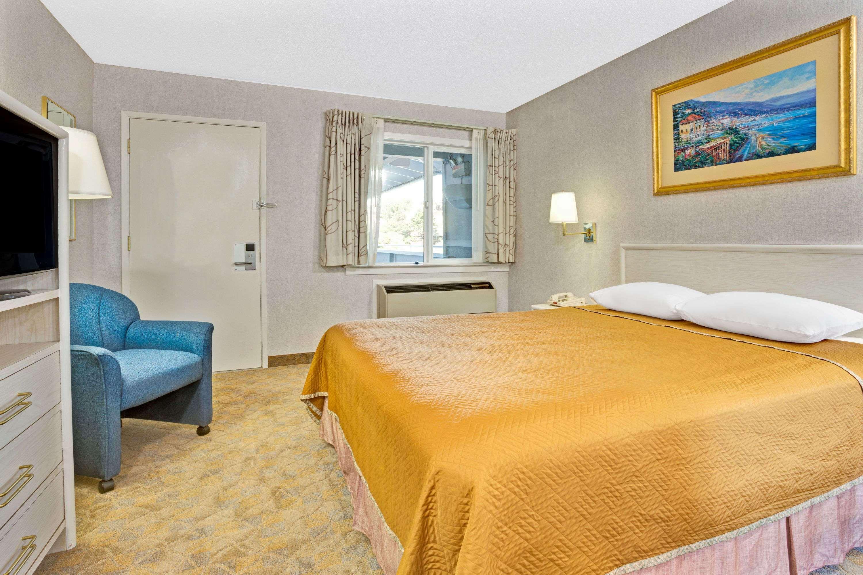 Travelodge By Wyndham Mill Valley/Sausalito Exterior photo